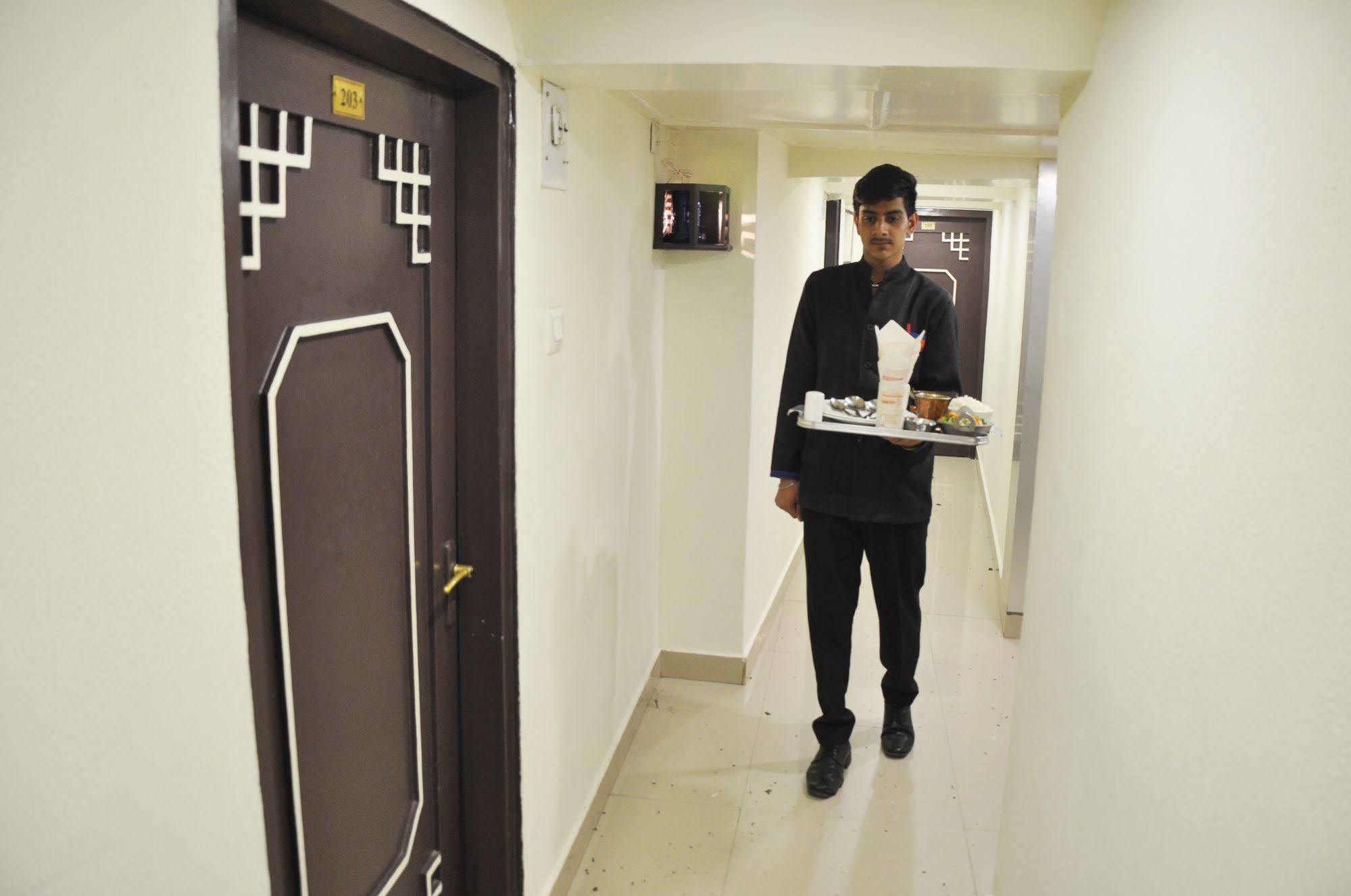 Hotel Sidharath Shimla Luaran gambar