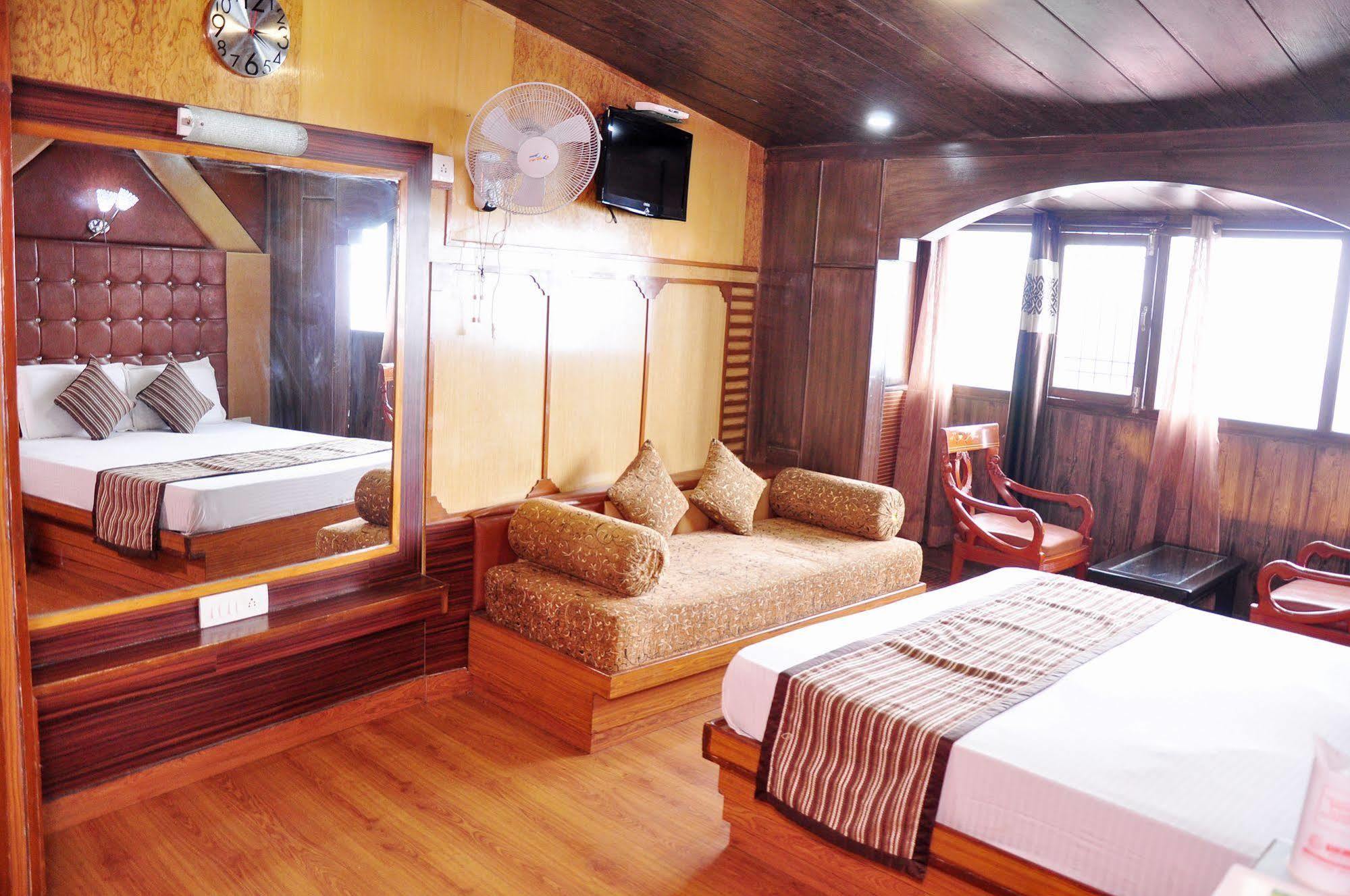 Hotel Sidharath Shimla Luaran gambar