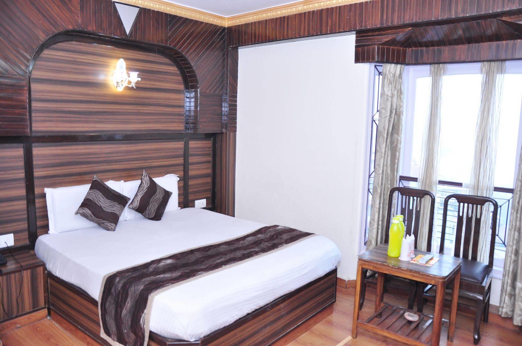 Hotel Sidharath Shimla Luaran gambar